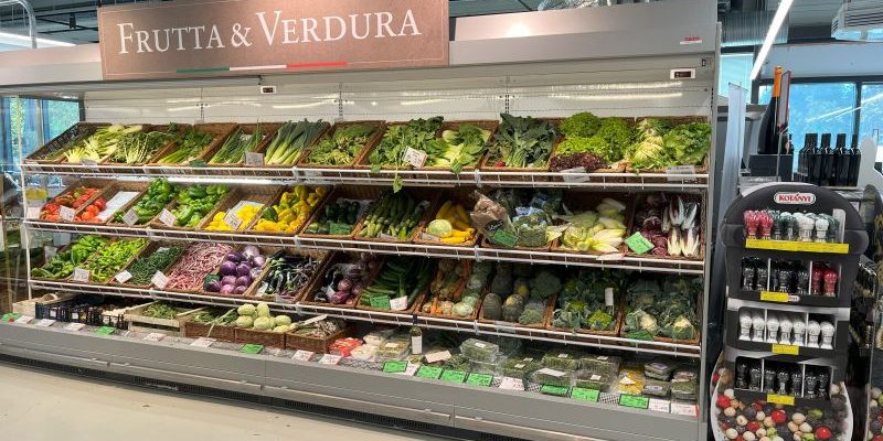 Obst und Gemüsen im Grande Mercato Andronaco