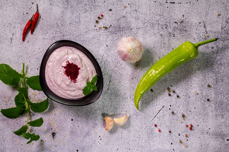 Schale mit Joghurt-Dip nach orientalischer Art. Foodista-Hannover Rezept