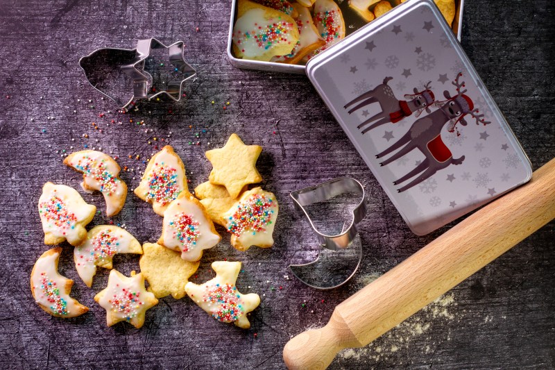 Das Bild zeigt Weihnachtskekse nach einem Rezept meiner Oma.